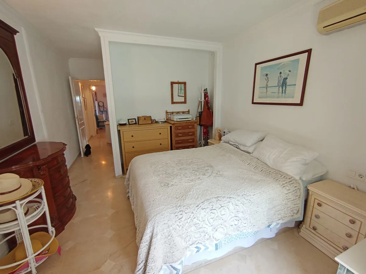 6b9ad1fa-830e-4231-bf68-6d85dafbee85