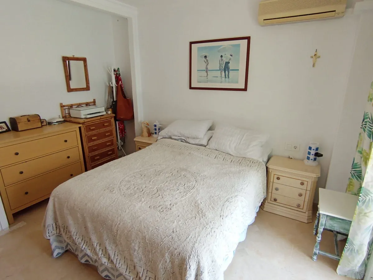 6fe6676b-eb9a-46a2-b15b-dd201a1f9322