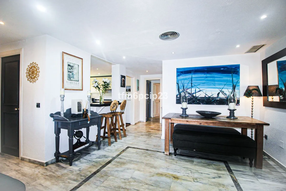 2bb0a0cd-8b65-45f8-b3c1-81b418f5d275