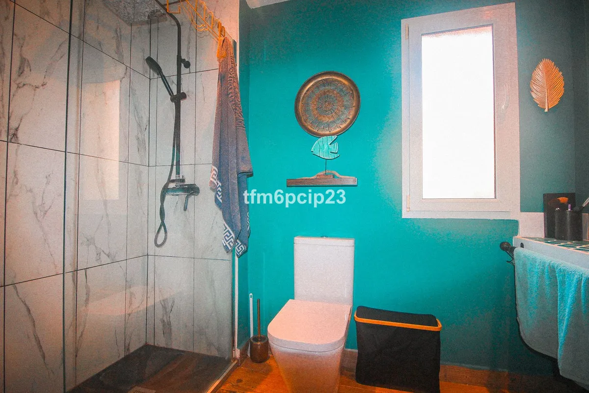 a17f9e69-8569-4fdd-8779-1464a7281bf2