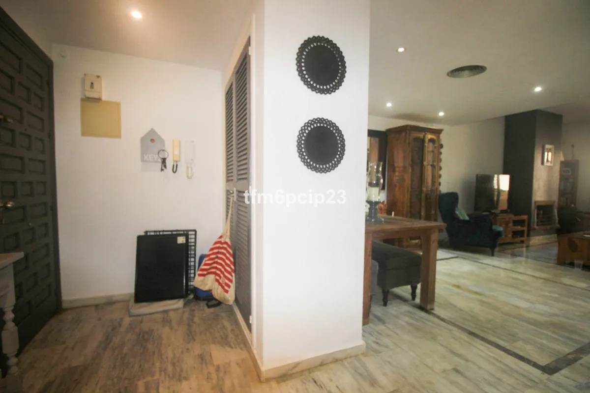 a8dba9d0-1335-4577-b66d-3c89e9f1ac86