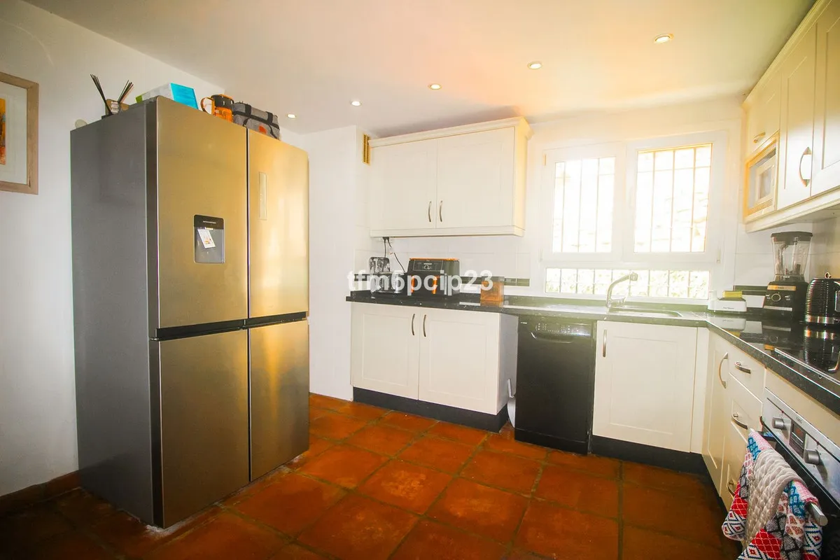 edece100-52ce-4026-b3ed-acb936cc70db