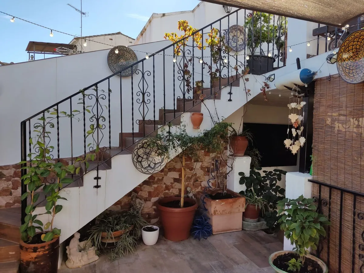 180e0620-ac72-4f99-8127-7e09e37ce5b4