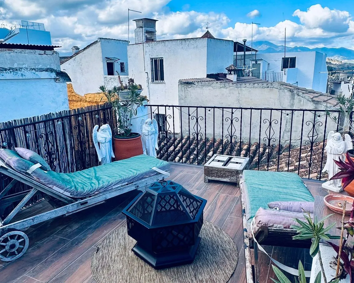 60ed9e33-e687-4d5d-b340-142dca34a550