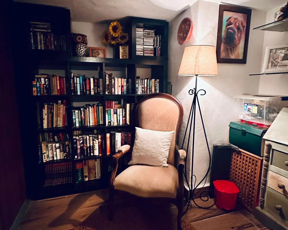 f8528a63-73f6-448c-97d2-4ab7a51d7b04