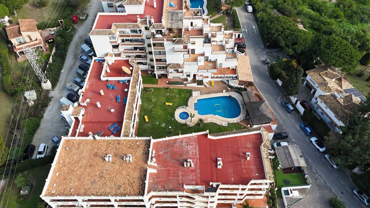 20e51828-7dd7-478b-baca-3746609c455d