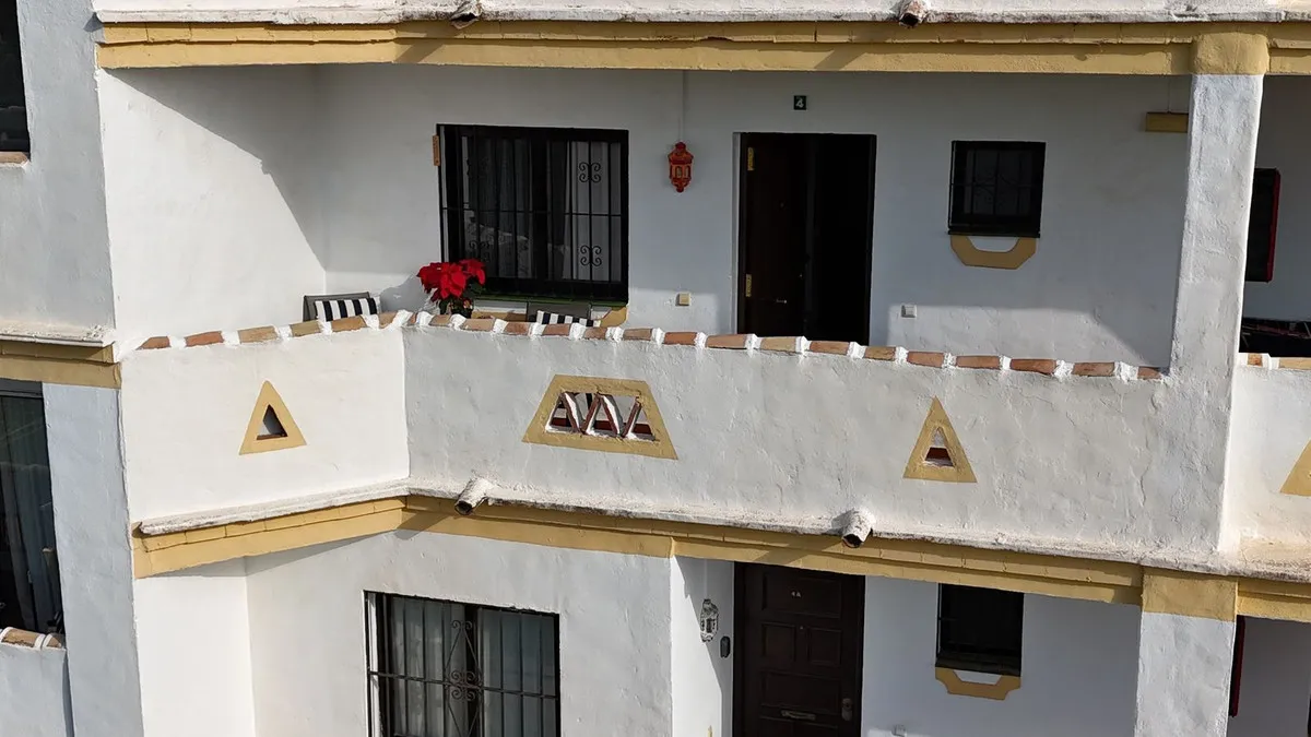 e388df15-f6df-43d0-982c-c77dd6304333