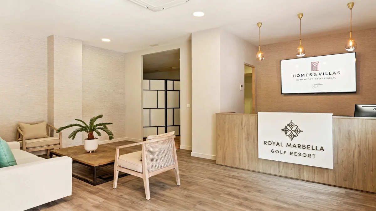 c2affd9c-e7c1-45dc-9027-7a5f5775b892