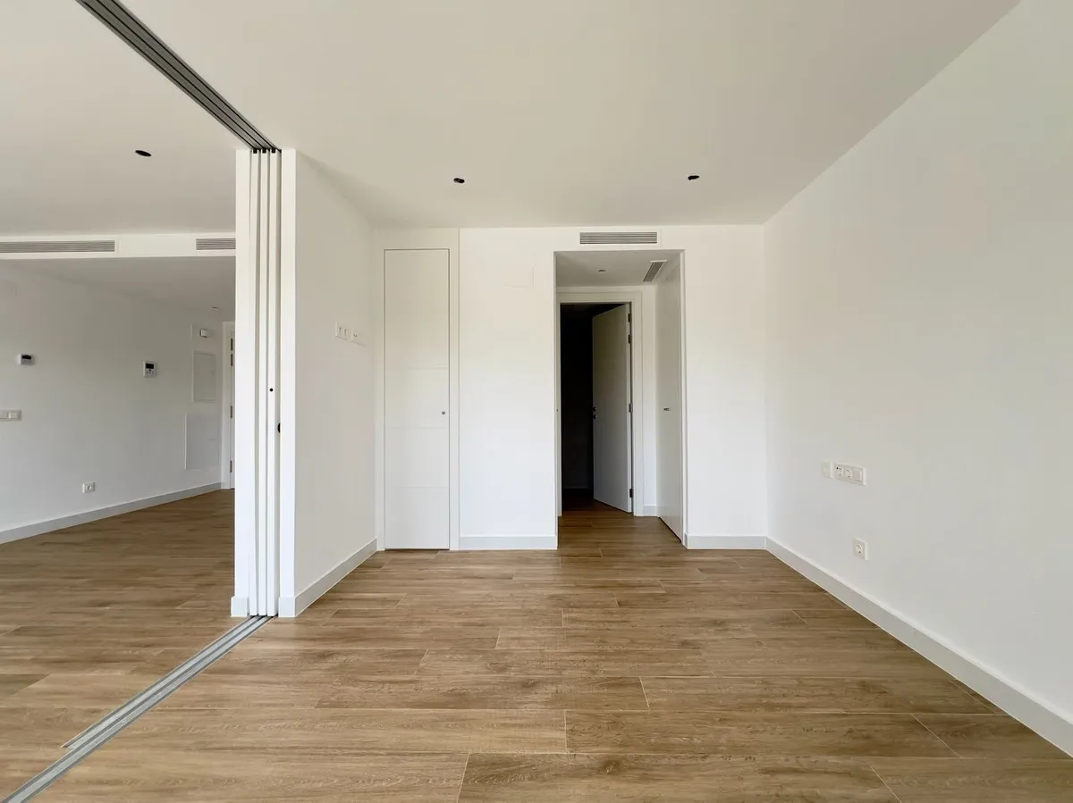 0d82e58d-d922-4f45-8b8d-d41d112fc51b