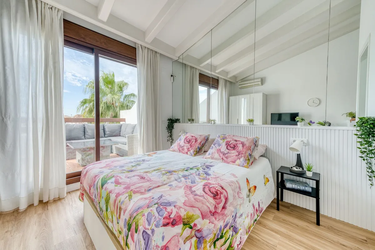 39754dcd-3808-45e7-9394-a595f1927881