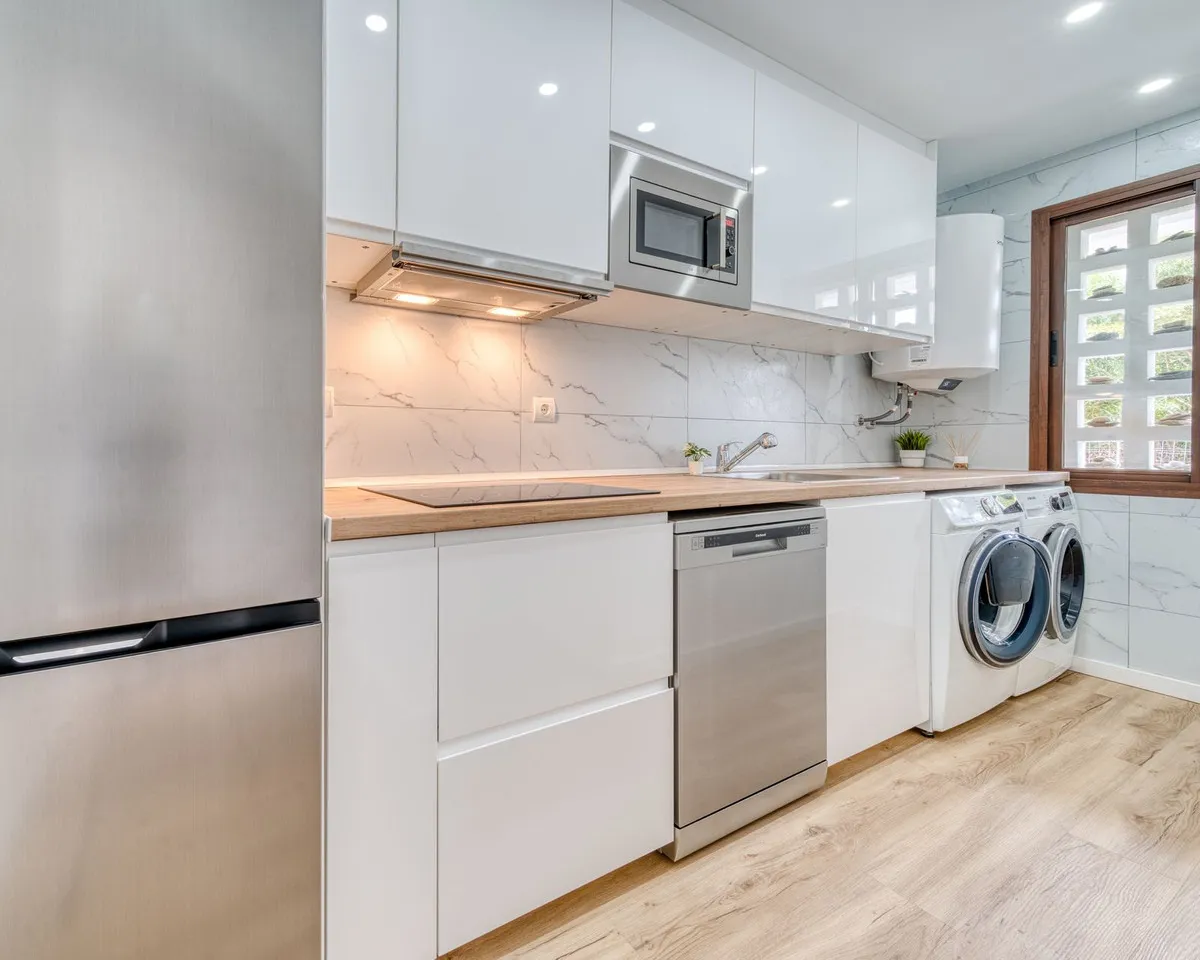 65383b97-2914-4b09-8148-68a05cbb8490