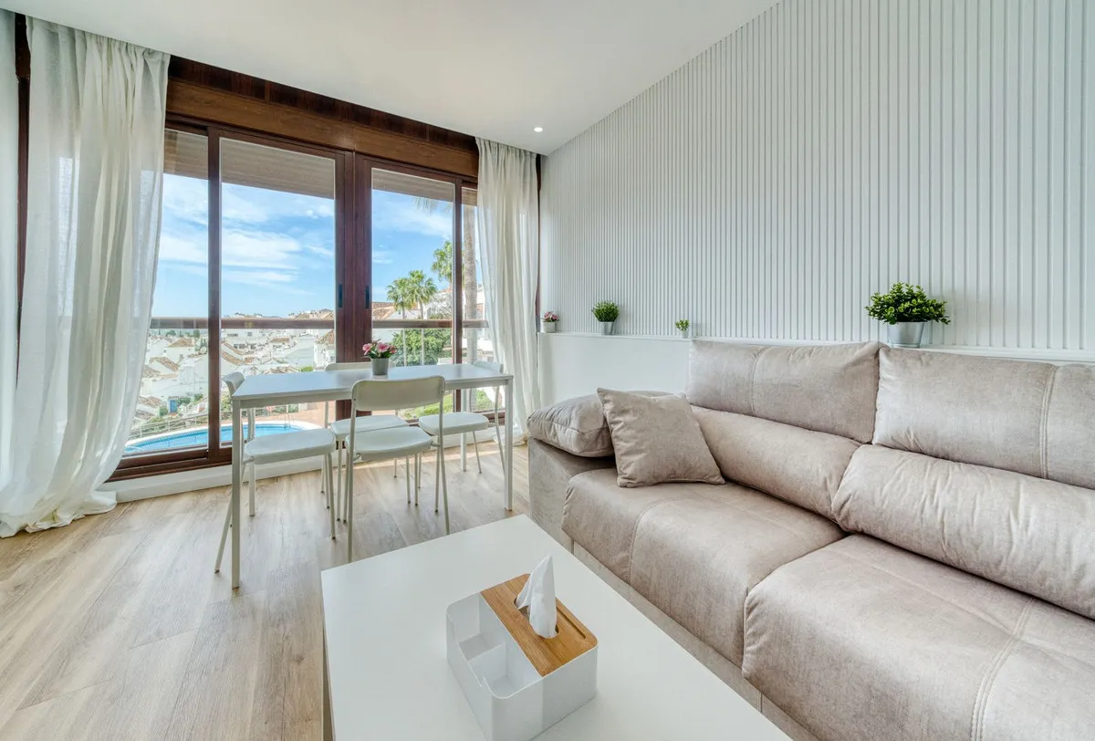 66051d6f-5aab-4f64-b69f-5dbb673dde4b