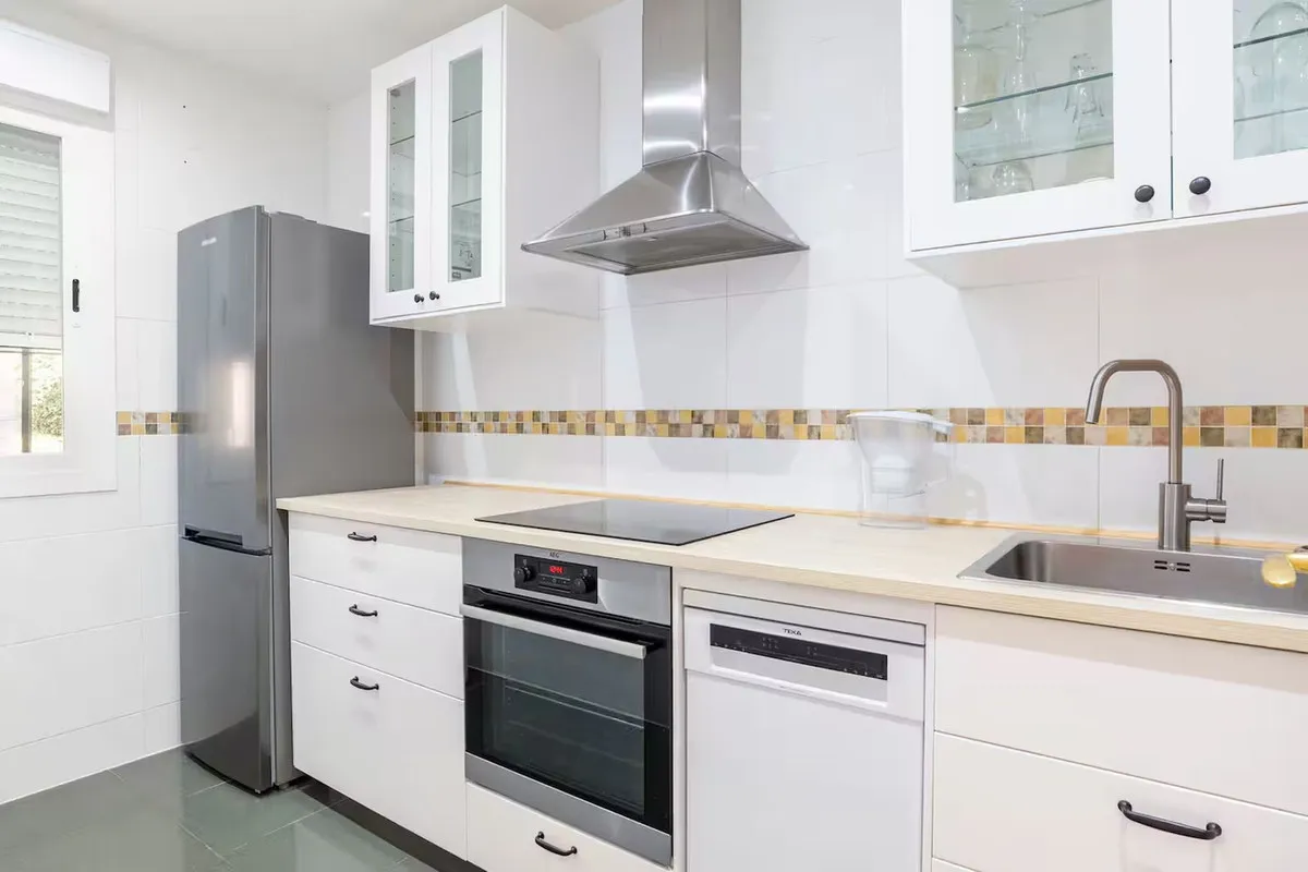 2b6785b0-4853-40e8-ba9e-8ca6ec91f3ce