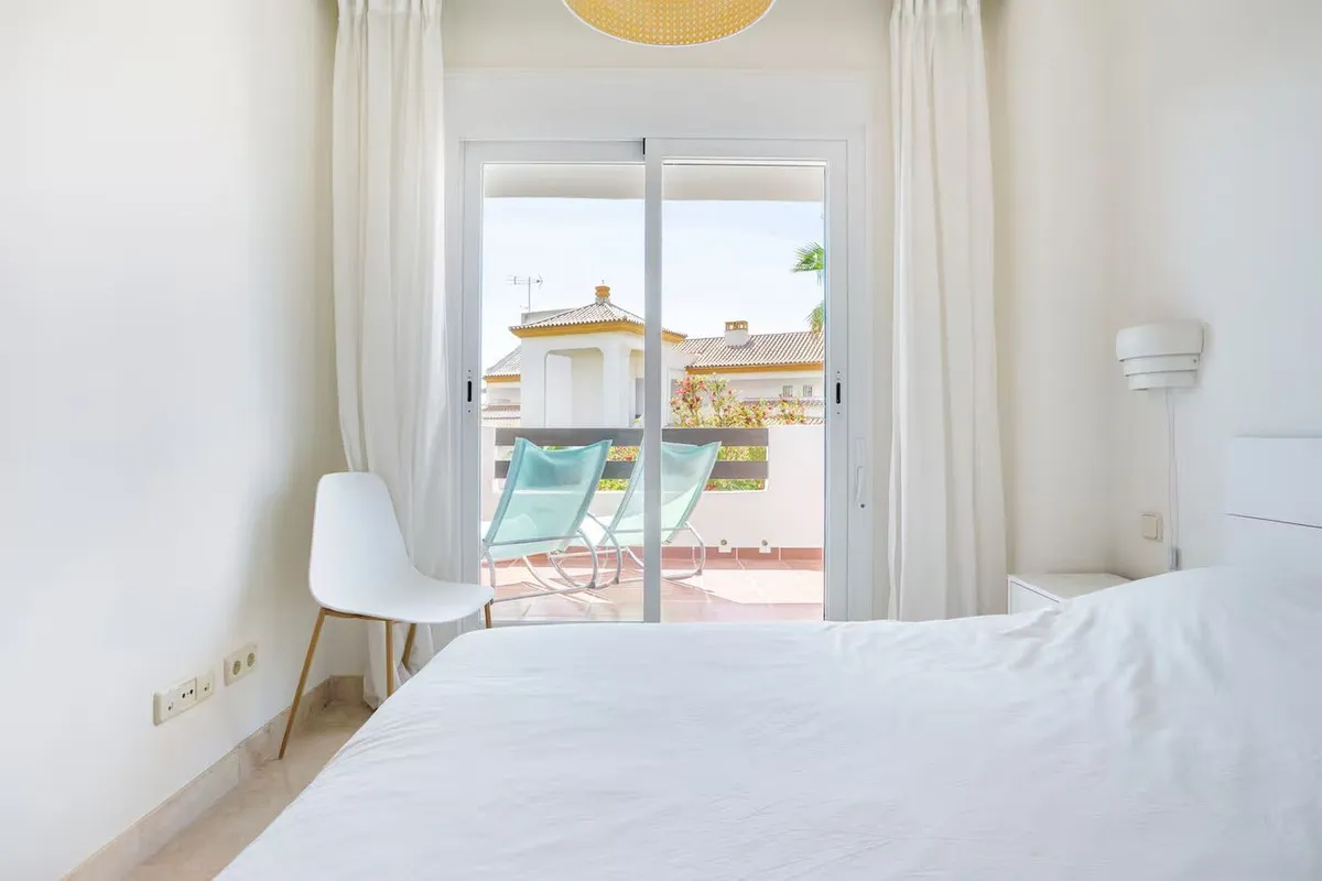 395c70f2-0b86-407c-95fc-3718bafc7412