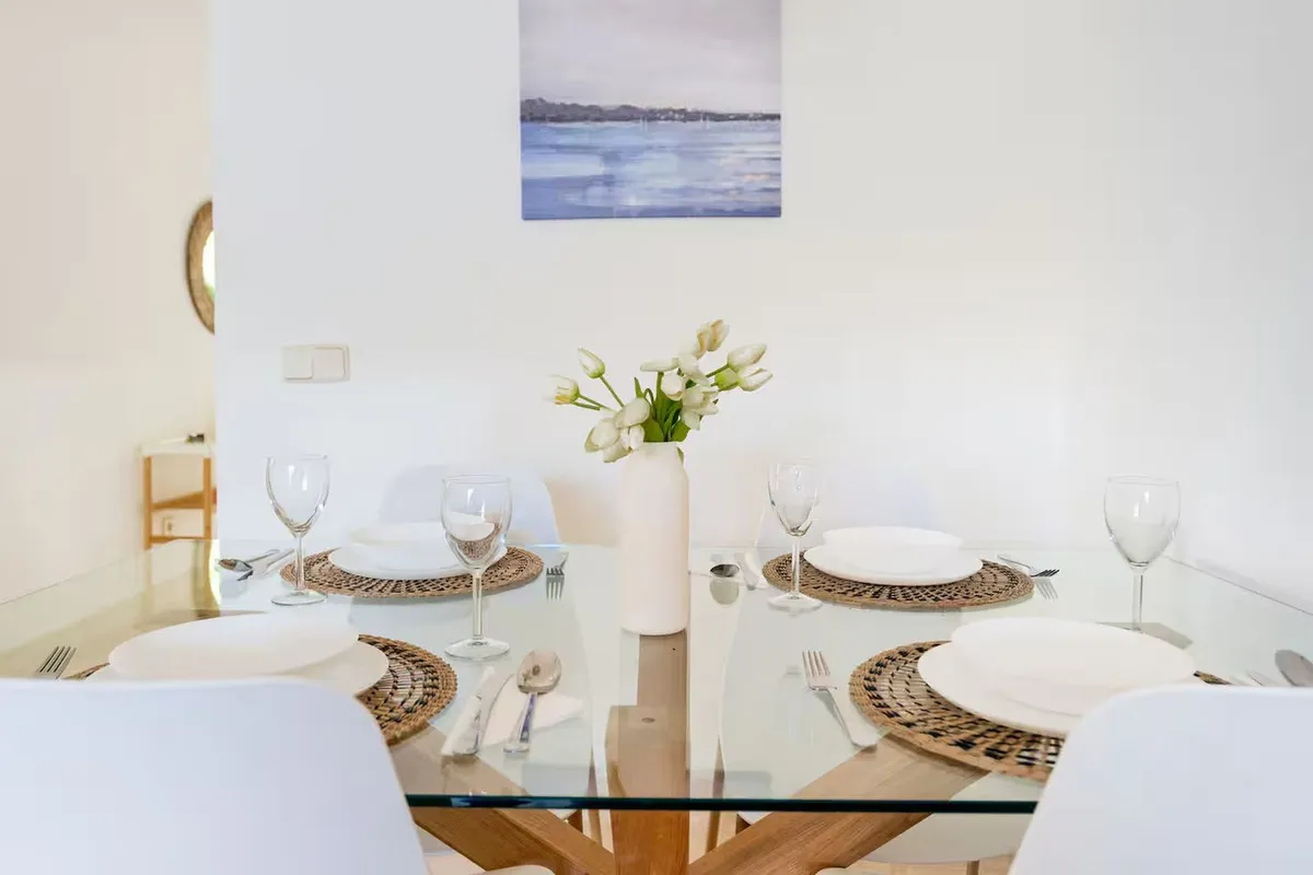 4bc08689-0854-43fc-8e89-d786f2a6b8f4