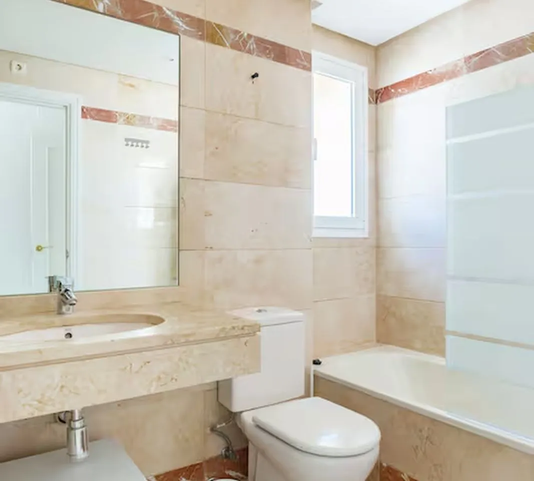 83fc9bab-e100-4cd0-8f28-9100bd3d304c