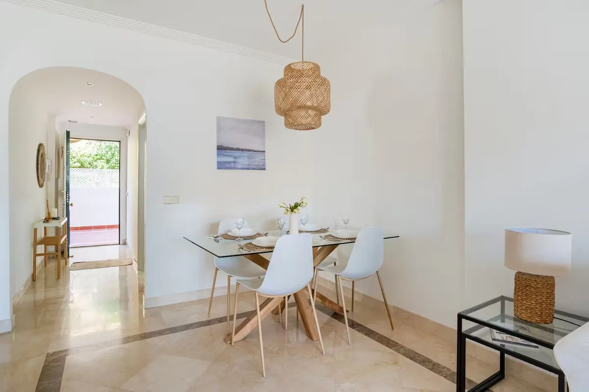 a4c2e8b7-575f-4e02-bb96-7b8fcf8bd85e