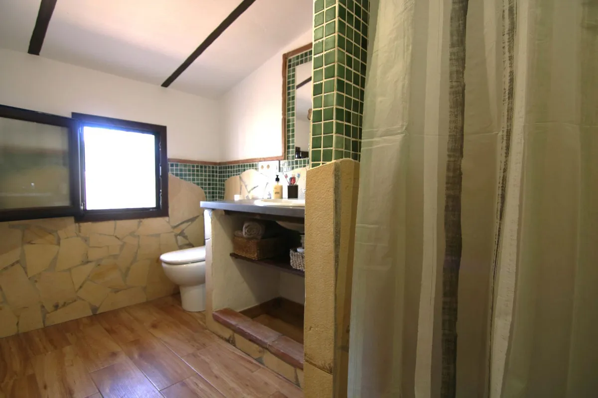 45cbd7b0-b0bb-48c0-8a69-4e0c5526bcb7