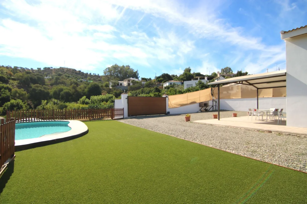 495dc09d-7f10-4588-8ed2-01ae3cba9f7e