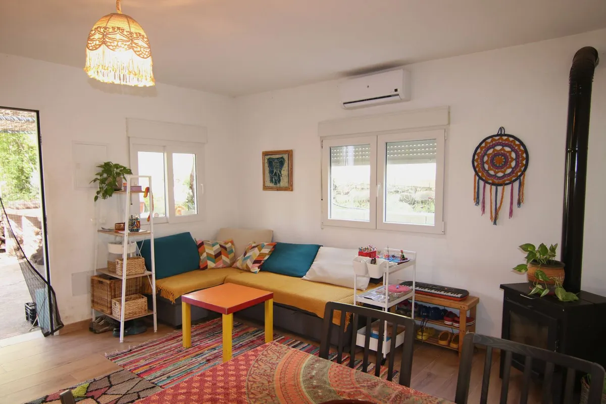 57e09fee-2184-4b9a-bd0f-633b86714568