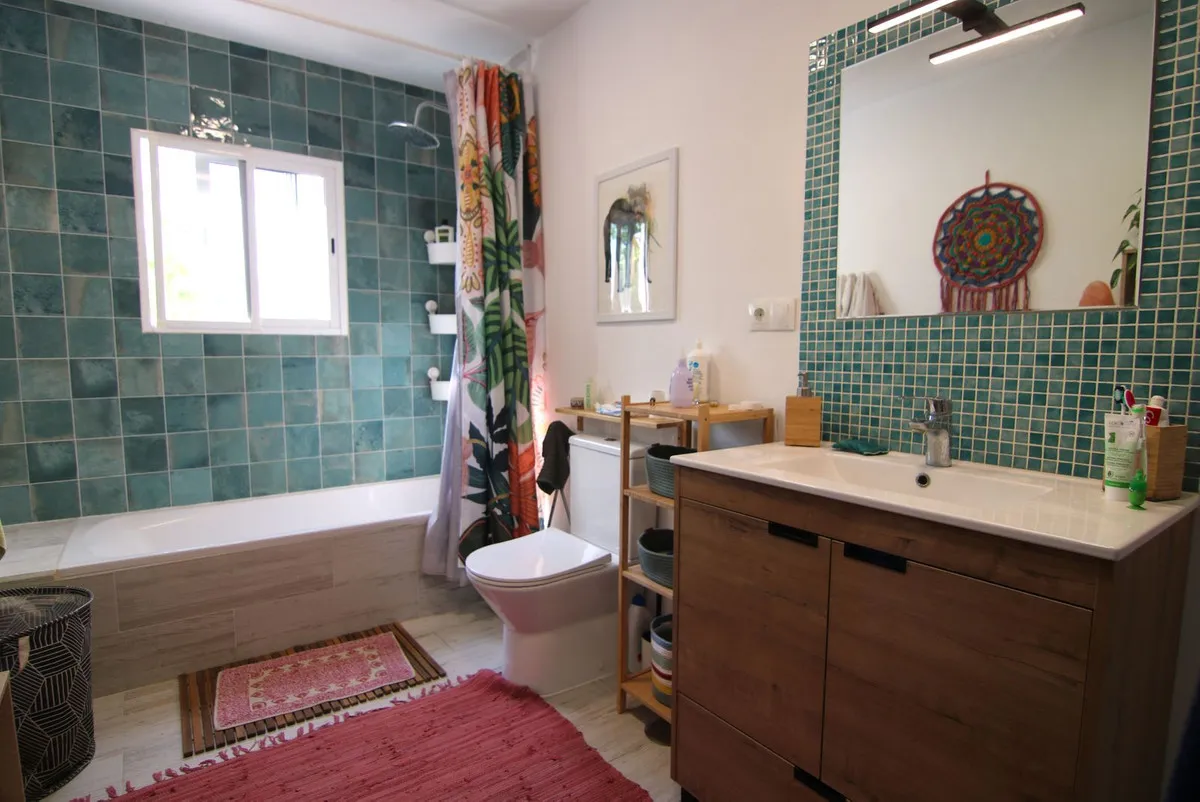 925f2ec9-bb9b-4bd4-bc57-d5376b4a583c