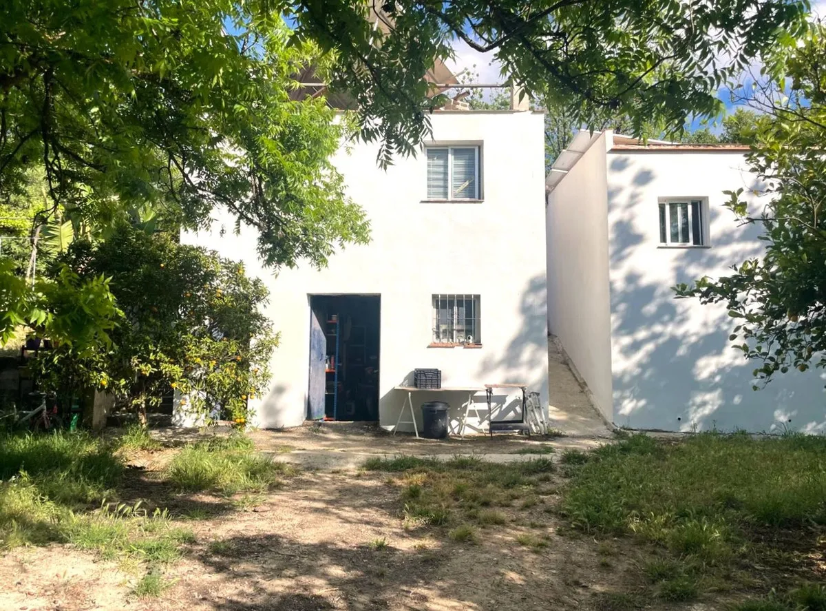 ac139693-794c-4e61-9944-e8882ab23c6f