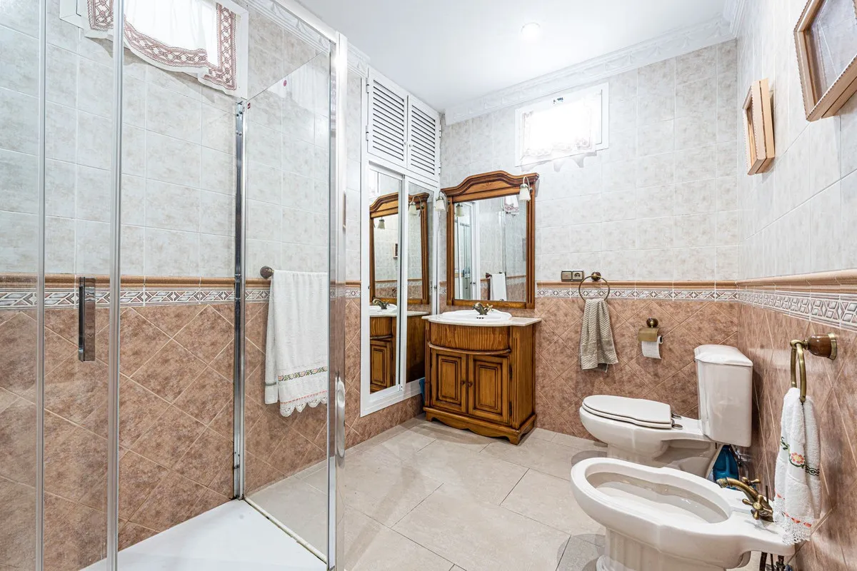 015ad327-a6d4-4790-ae41-74a056eb45b2