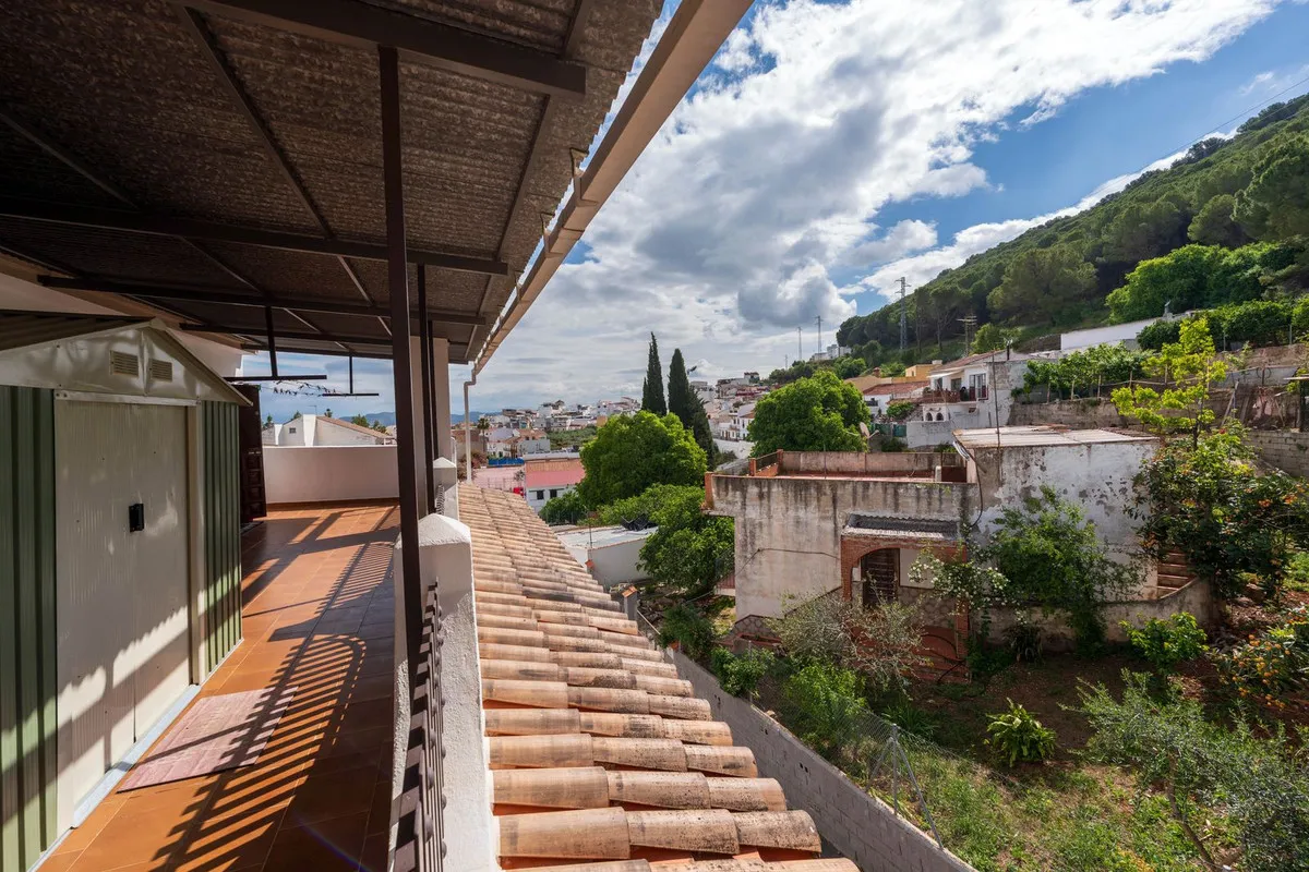 18c0970b-97d7-47f4-8667-ac885408eeaf