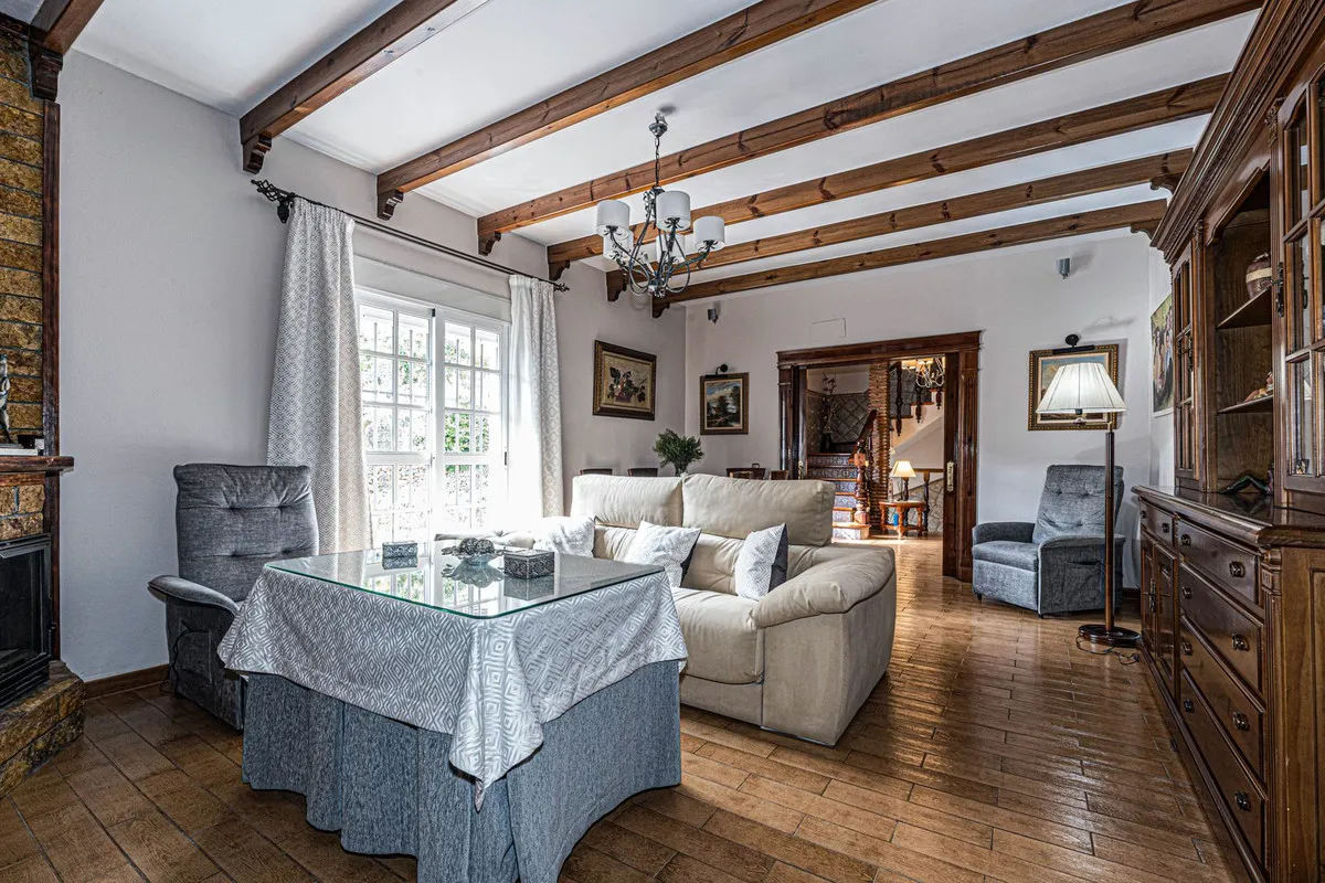 b4fc204c-fa9f-47a5-9817-079d1699791d