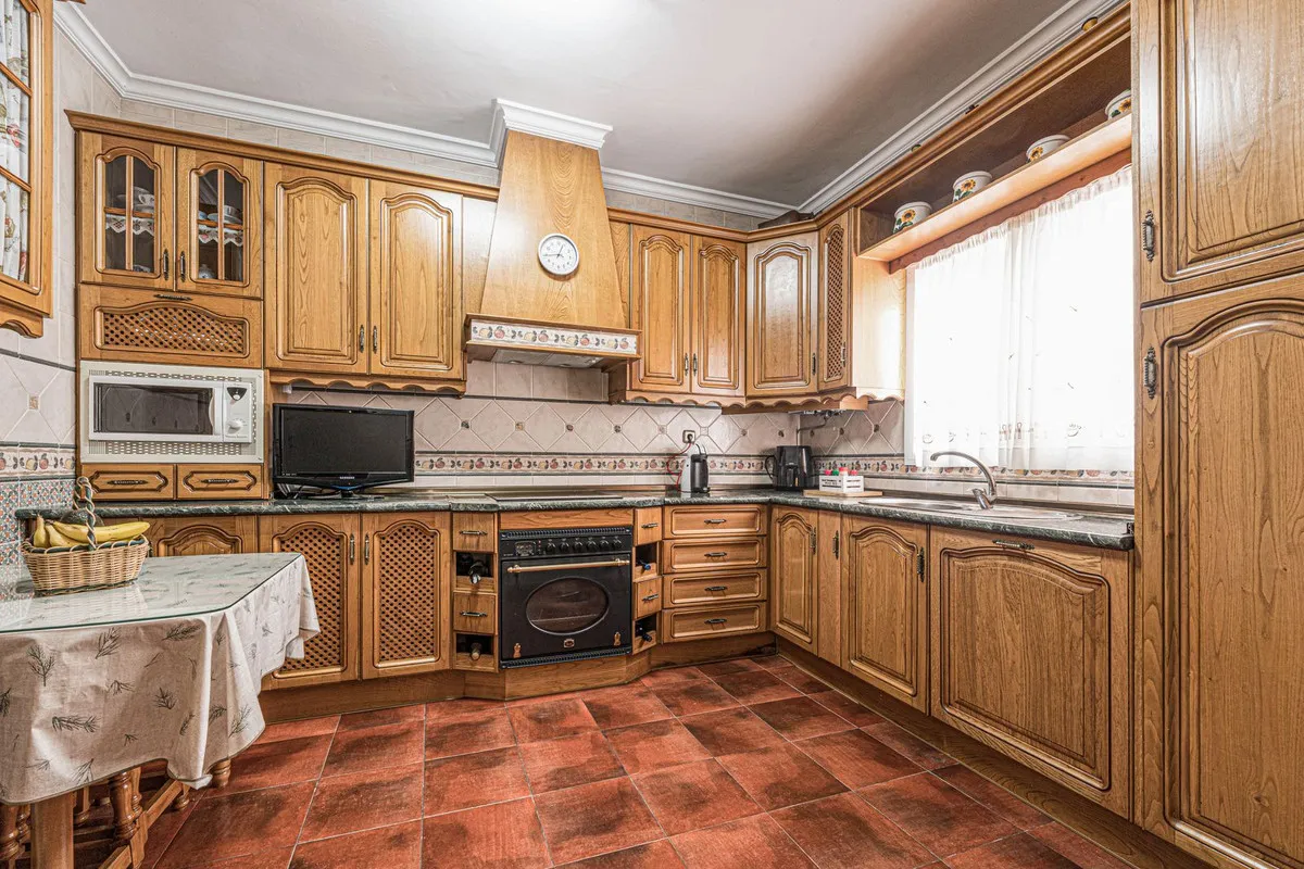 db209334-faf4-467f-8e25-34bebaed124c