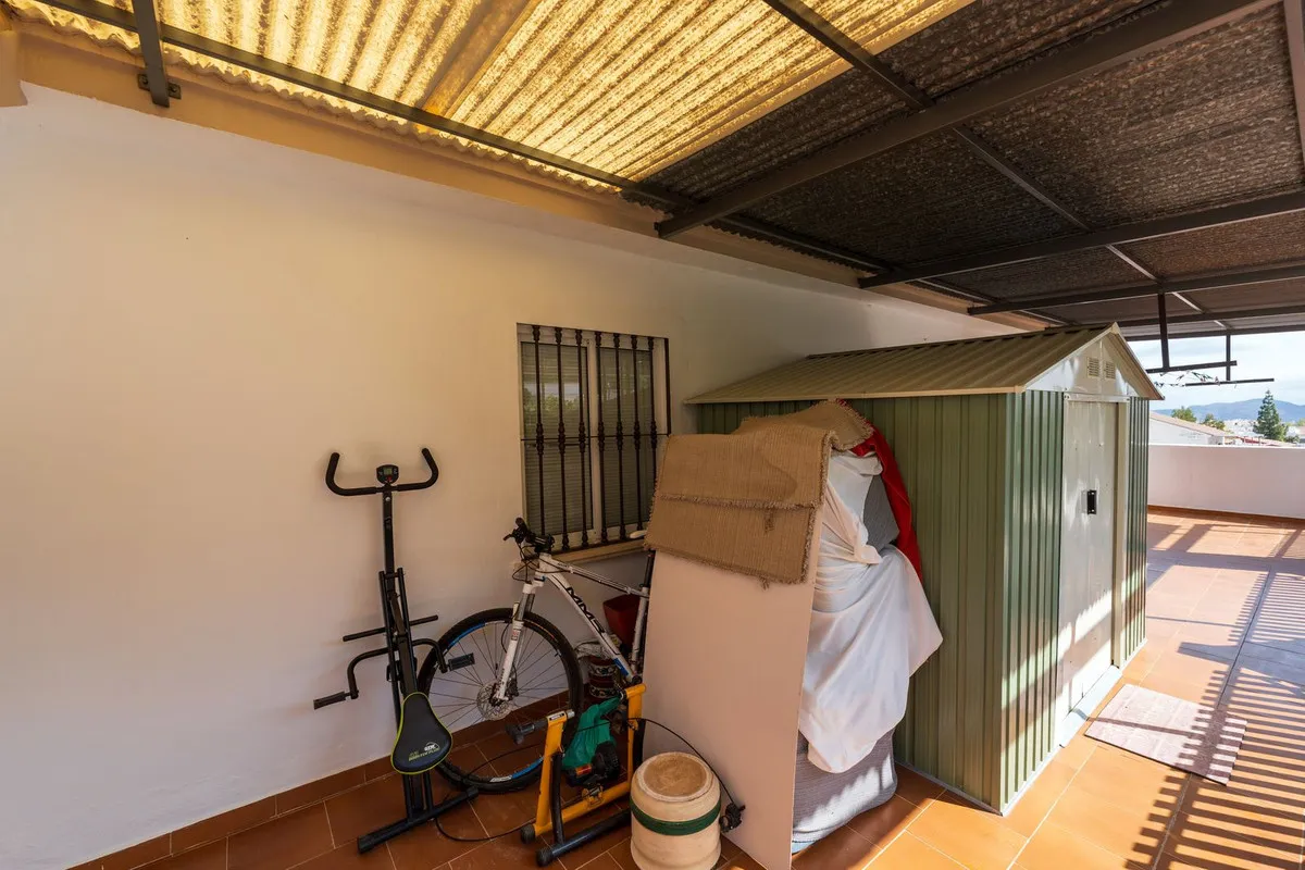 f9a0fdd9-25dc-4194-ad48-4b23342cd4b6