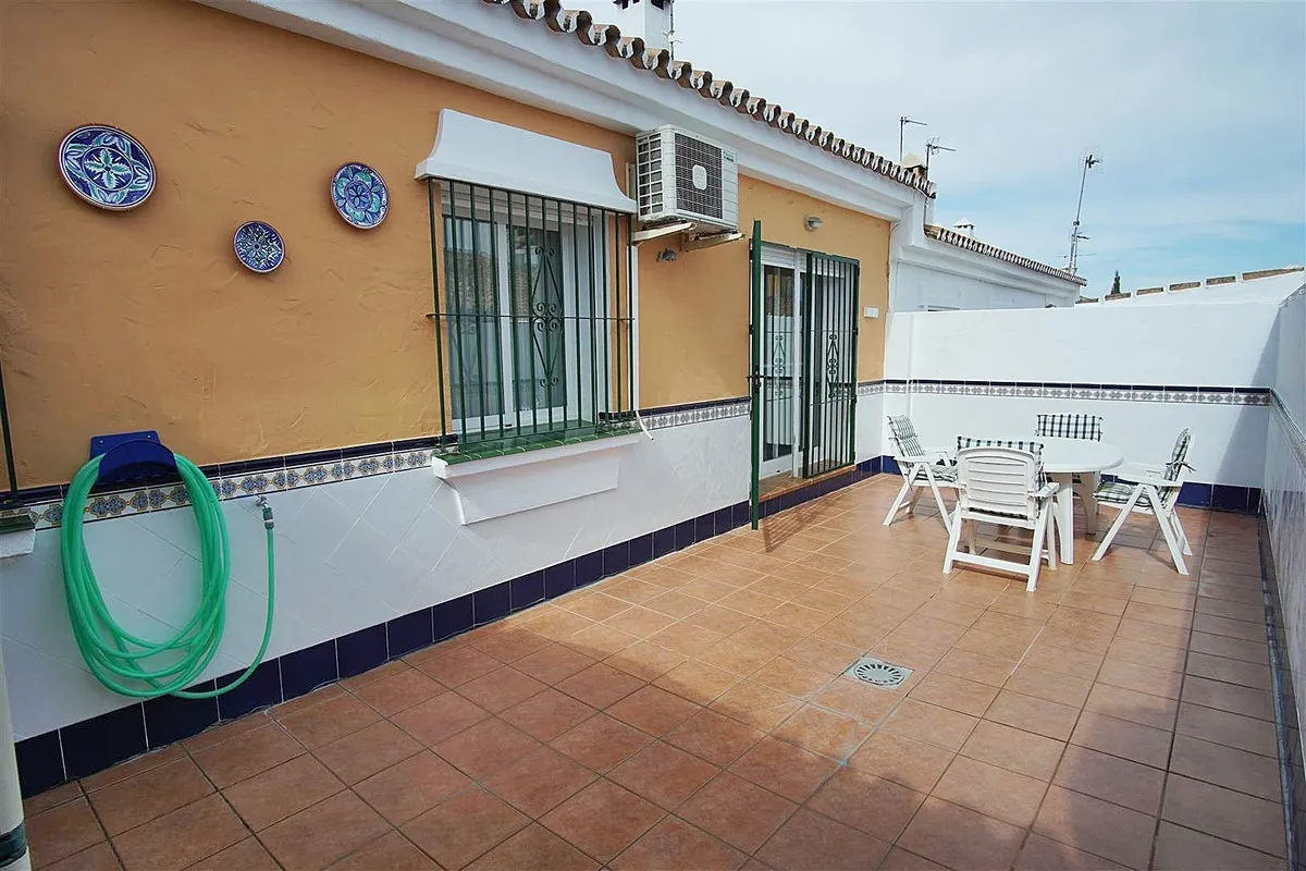 9b35f6bb-efd5-454d-87db-91bf0bfafa98