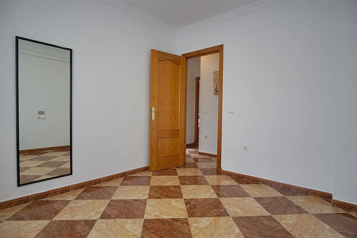 d8493ef7-011f-4127-87fd-32377e3ec44f