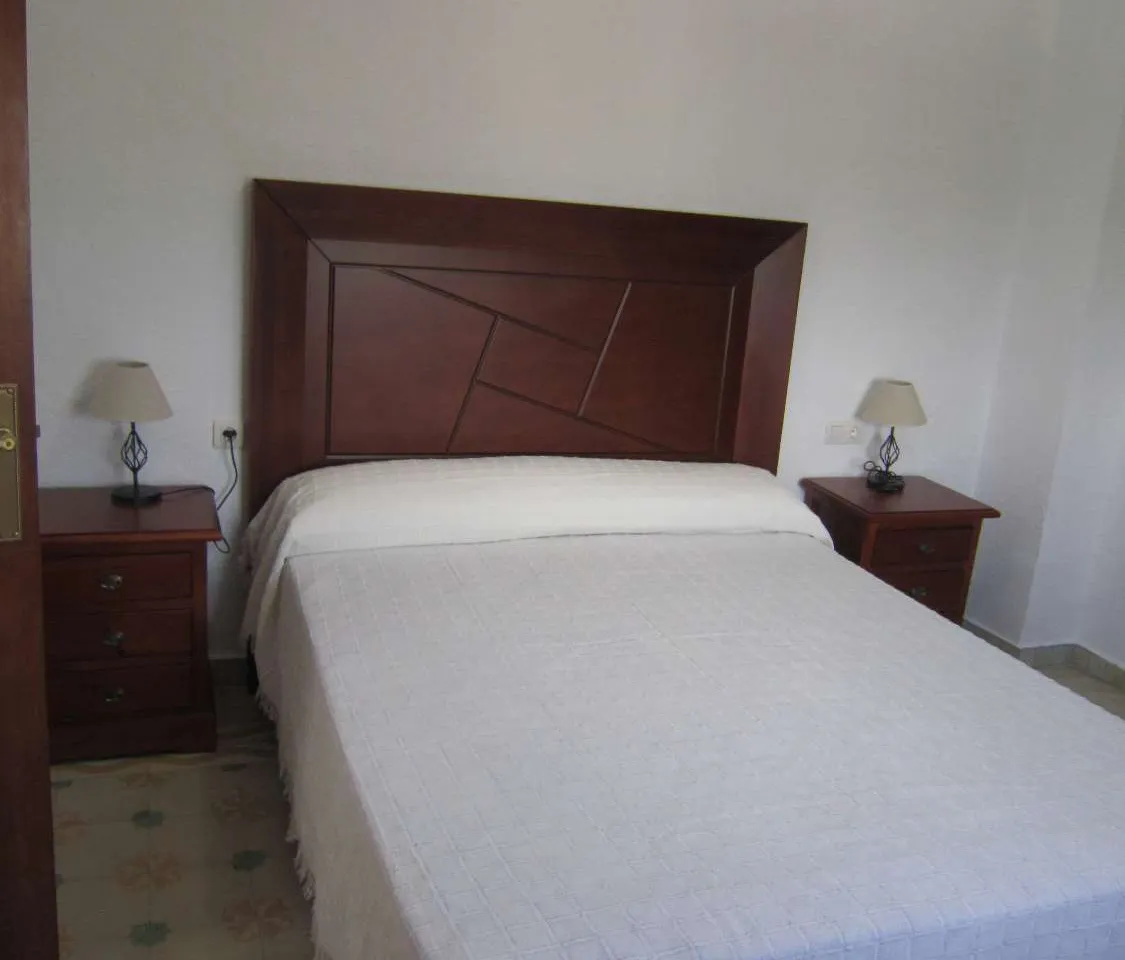 73aad553-35d2-4138-8675-69ad467ad994