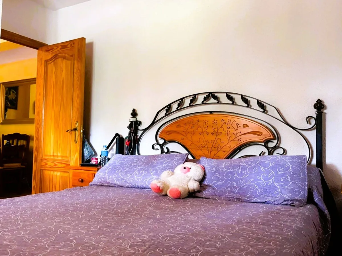 c5ef6cd7-bf47-4141-9d12-4810a33c9ad9