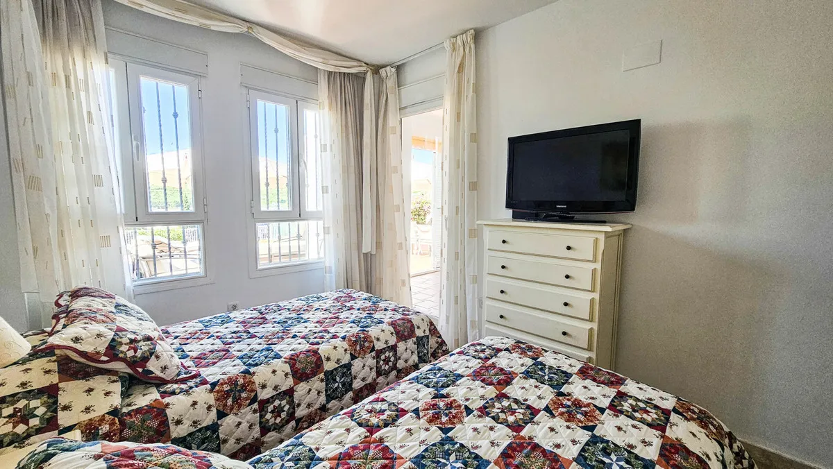 2ed16295-9e82-405d-ba00-6d71e0a7065f