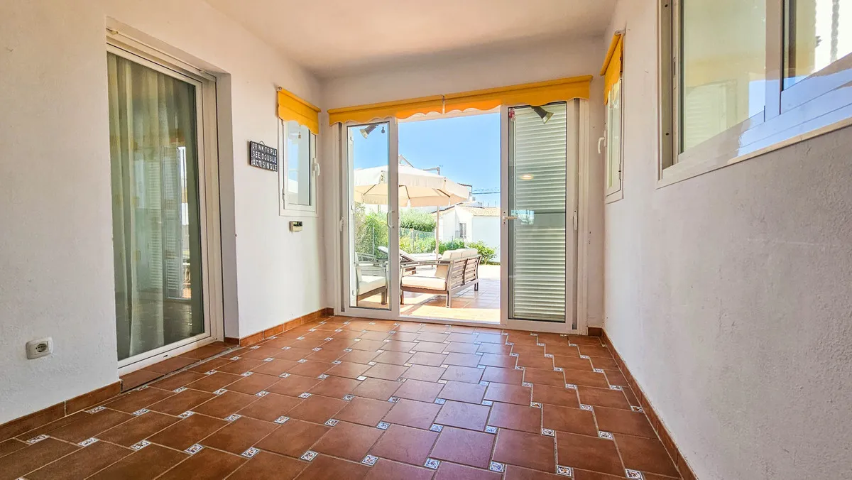 b5dc7bdd-5ba4-4e30-afdf-eb64e31745f2