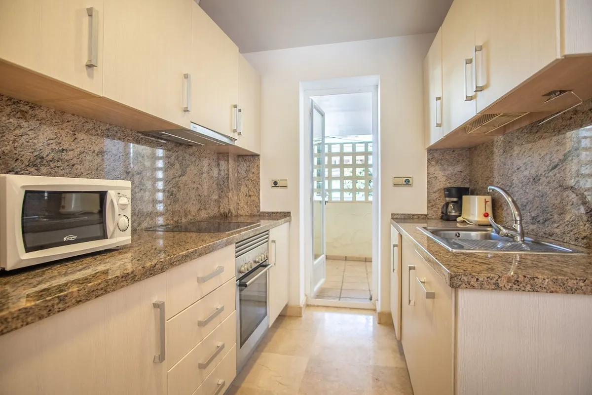 66e330cb-9e82-4ded-8989-52779ba8c96b