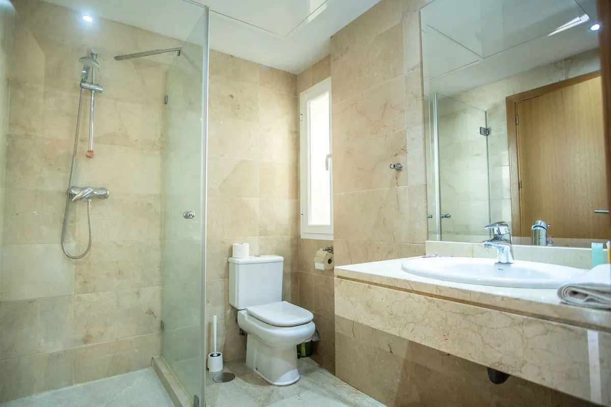 7c361725-96c5-45a6-8780-08c33644cd30