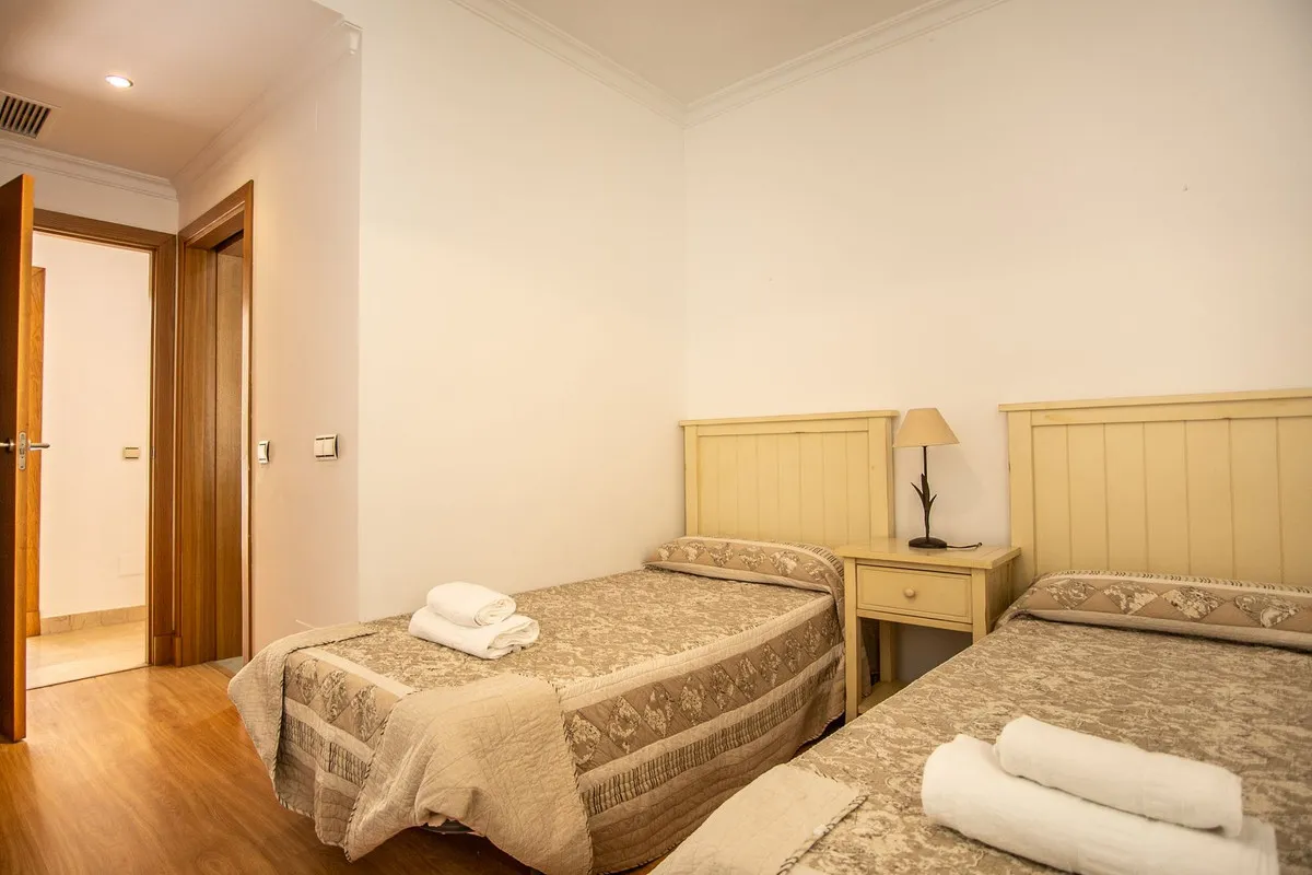 9c02db08-c534-402b-9337-dffdfda3590d