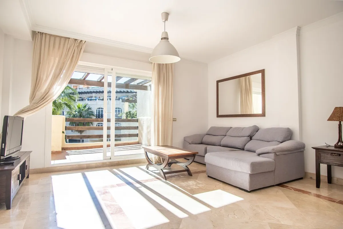 f63238fa-490b-485b-a2c2-97a09d9d9488