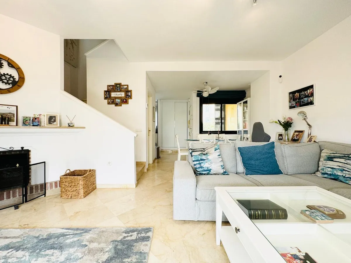 c856c4ea-6c91-4375-9b72-29c8bd4451eb