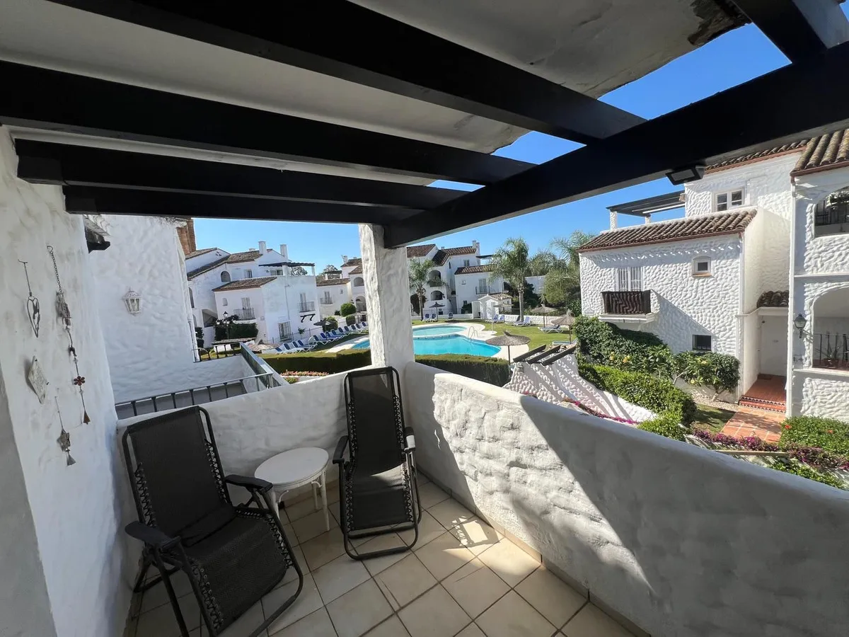 16b79693-c592-4d45-8c00-3cfc1b19f7ae