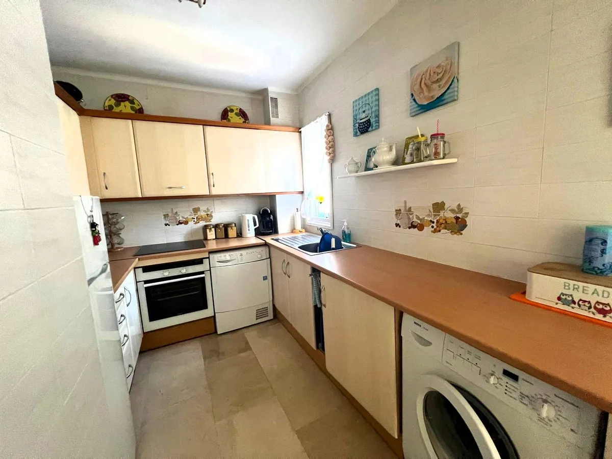 487a1835-7e36-4c37-8b0a-f96b2970b491