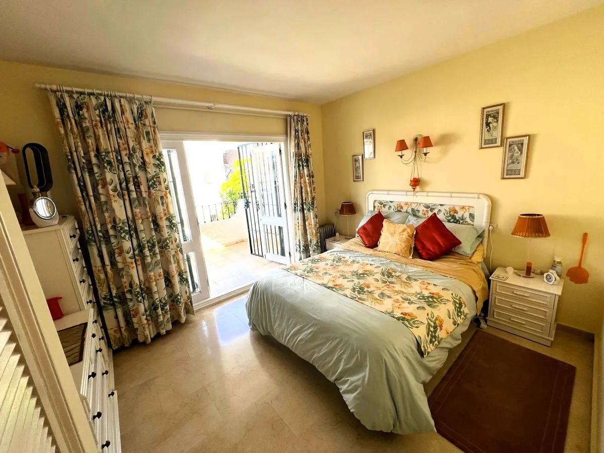 e581ab67-1199-4cef-9e33-f7bfd1c92d18