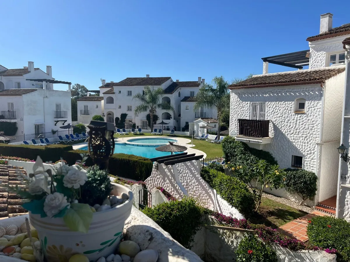 f9d17268-8f17-4258-bb2f-f14919271edb