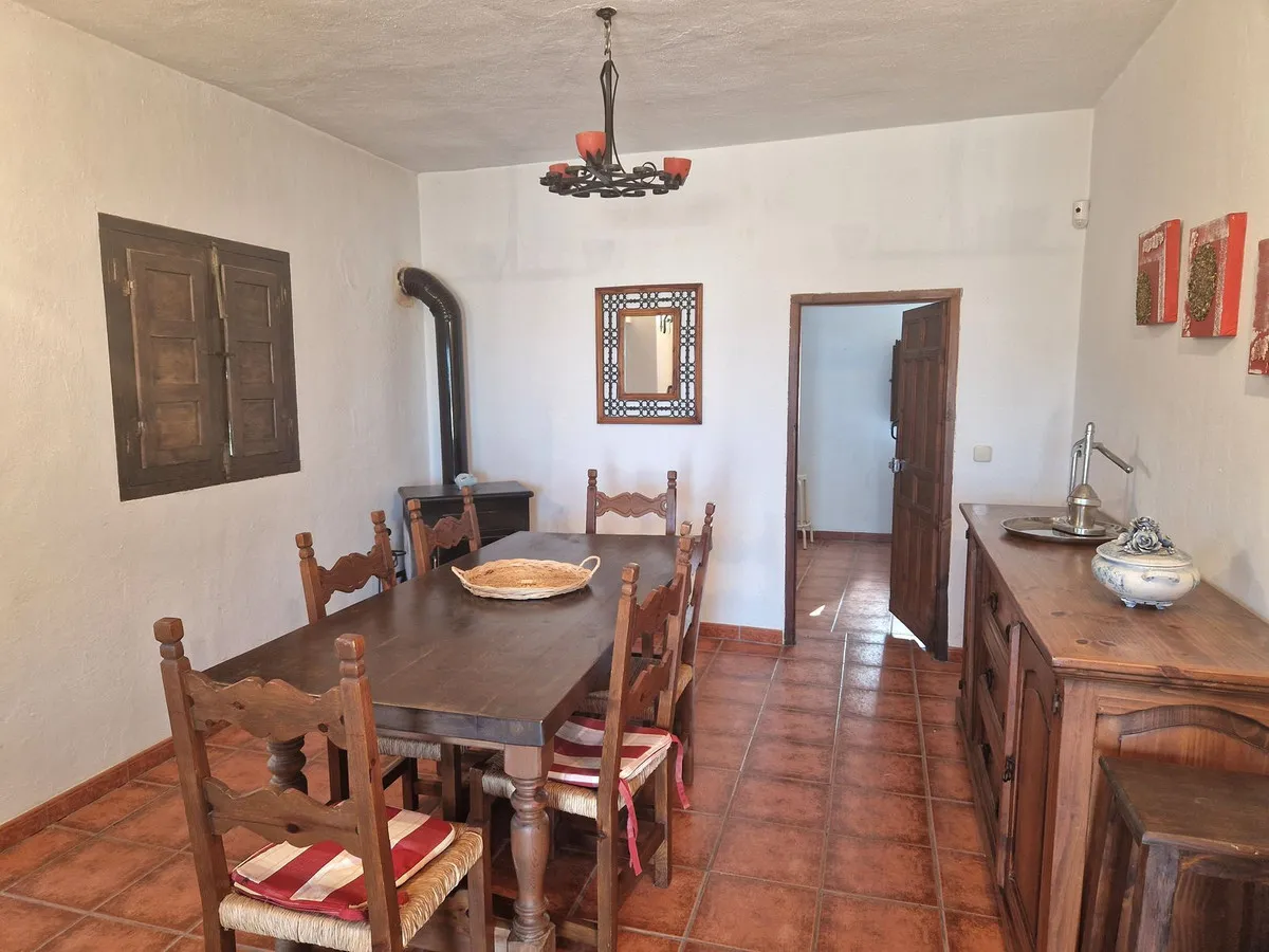 35a09317-6377-4421-9818-1db7ddcbfcaf