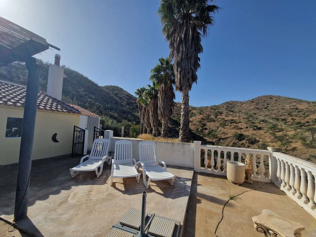 b2863fcf-a618-4156-8953-2745522fb430