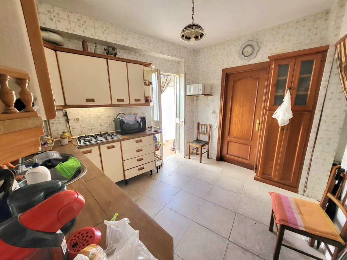 8c2cde52-5b2e-45ab-b0bd-56f091ea1266