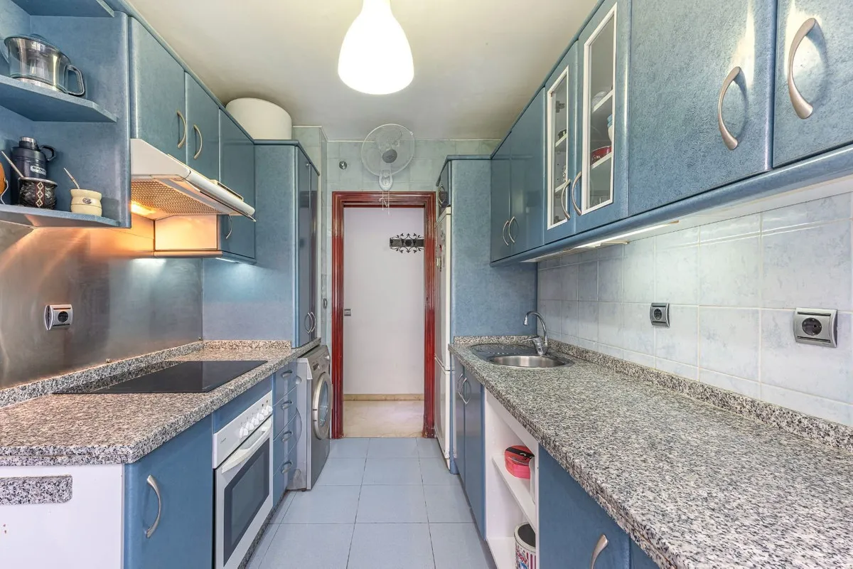 4f8578ff-50d9-4831-b6b8-1d592ef46a41